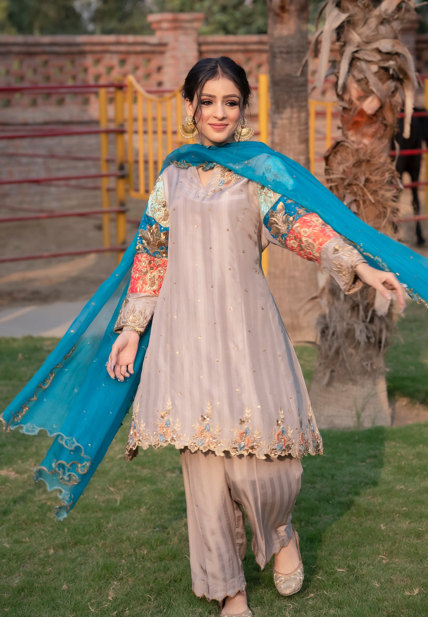 Kurta Set Grey Turquoise Hand Embroidered New York,USA