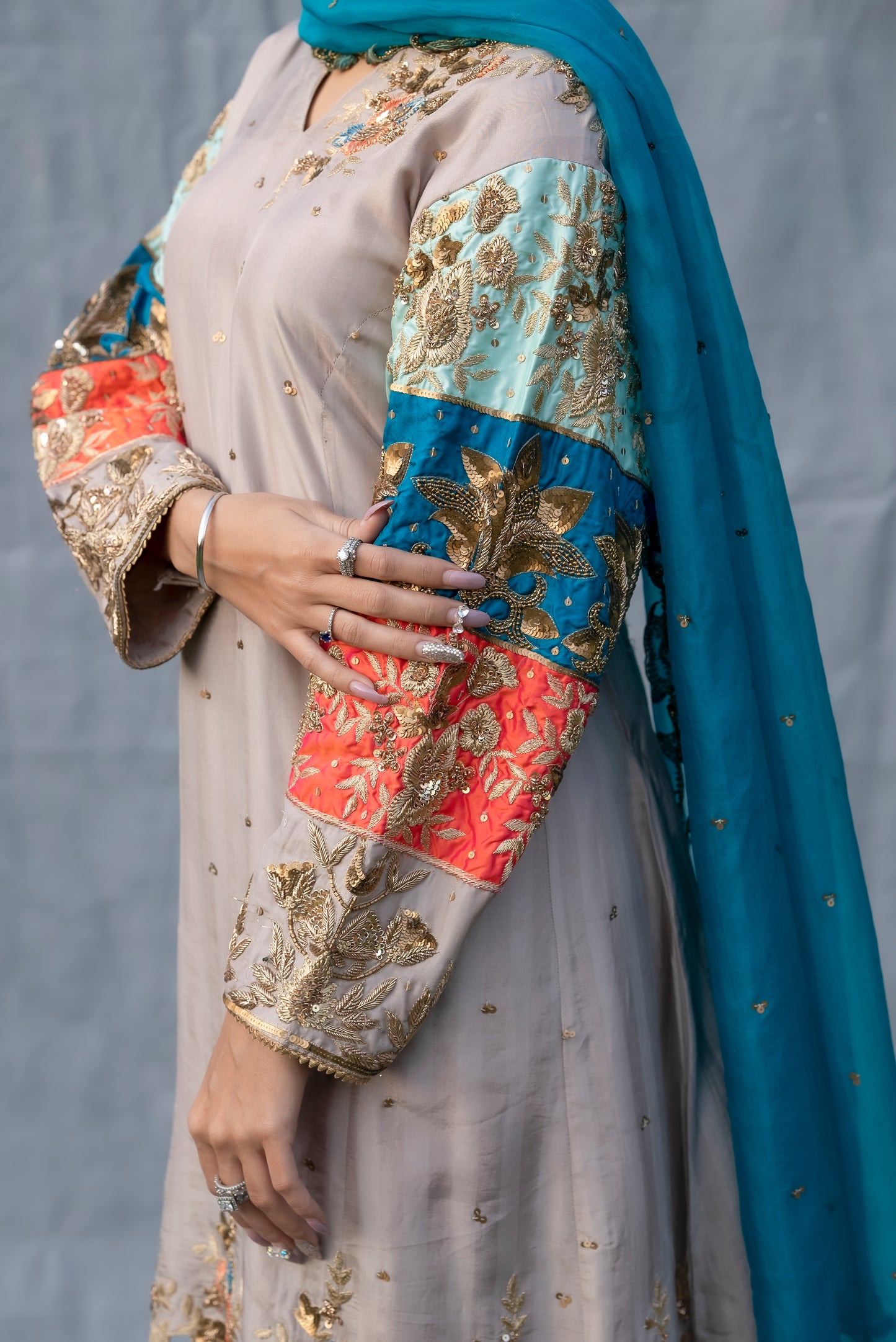 Intricate hand embroidery kurta set Los Angeles, California