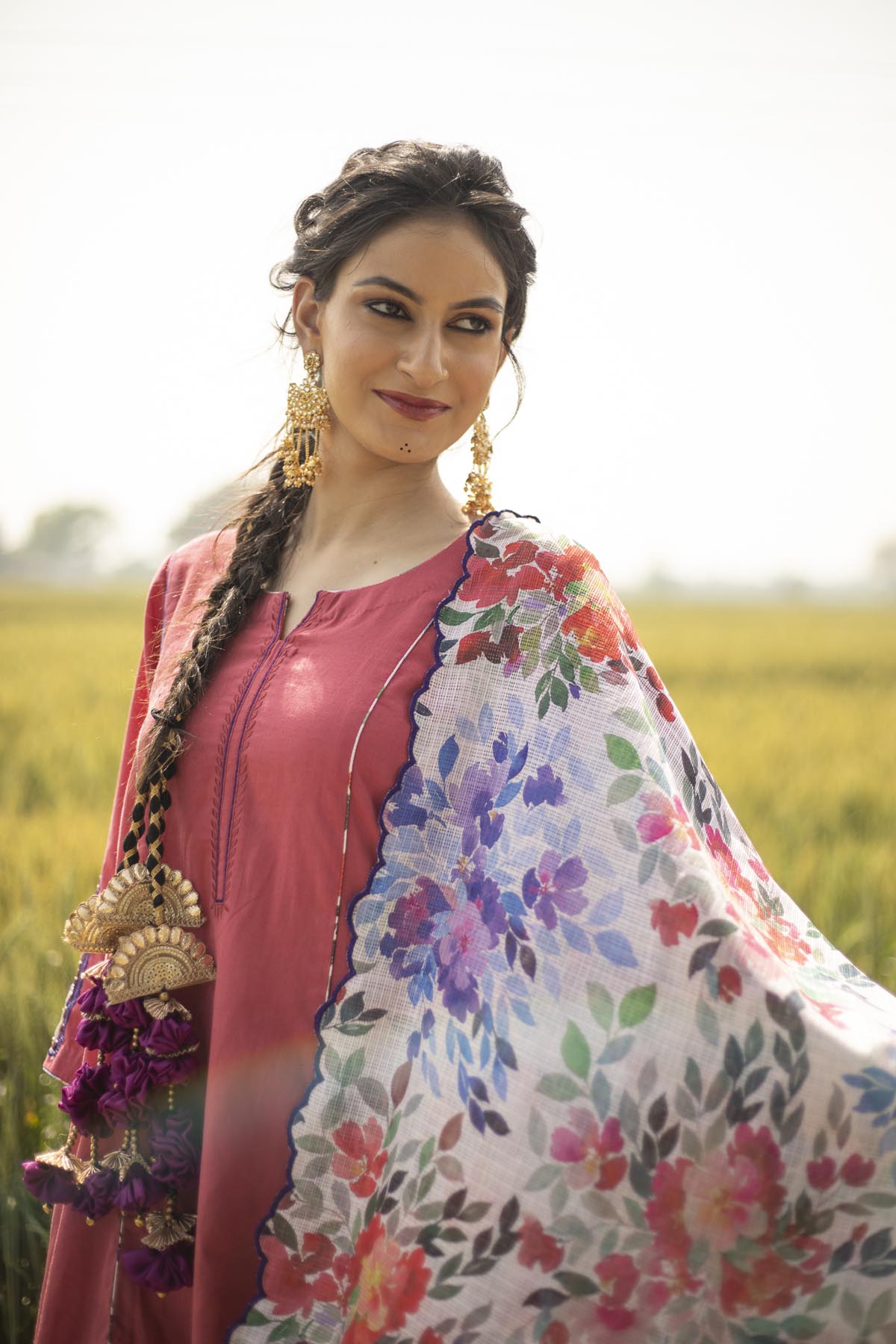 Linen Kurta Set With Scalloped Doria Dupatta Brampton, Canada